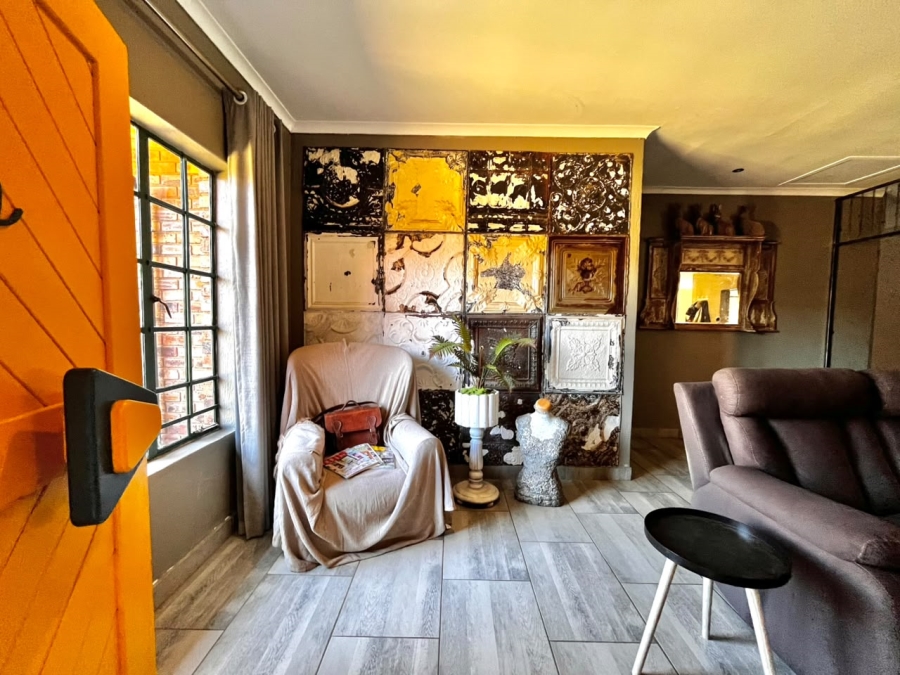 To Let 4 Bedroom Property for Rent in Cashan North West